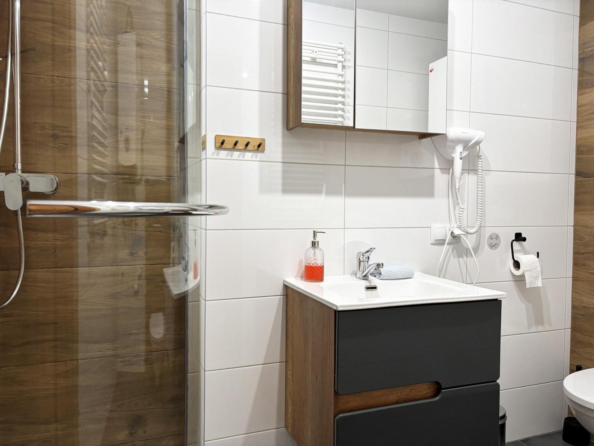 Apartamenty Przy Deptaku W Radomiu Esterno foto